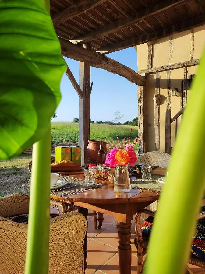 Ferme Ahoco Chambre D'Hotes Residence D'Artistes Lavit